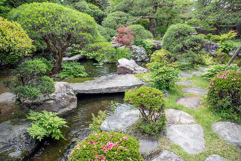 山本亭　主庭