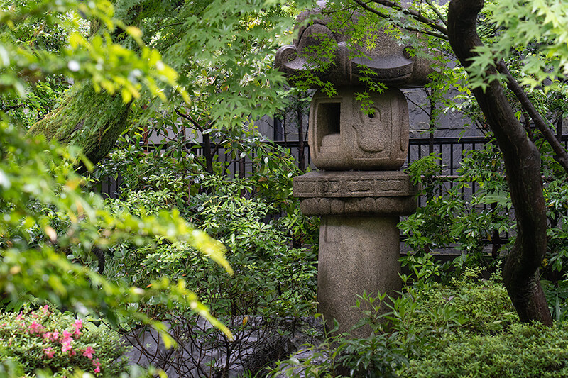 善通寺形灯籠