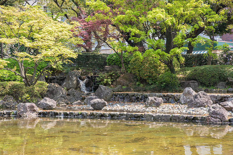 滝石組