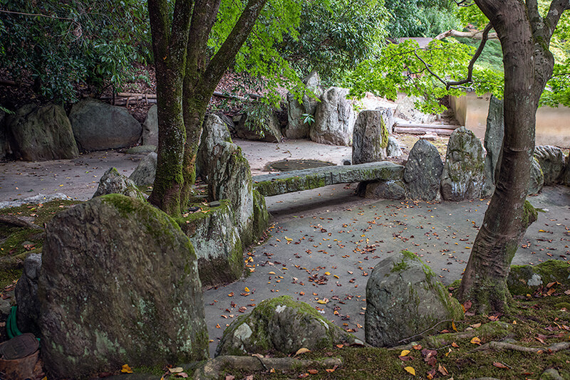 池泉観賞式庭園
