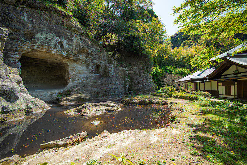 瑞泉寺の天女洞